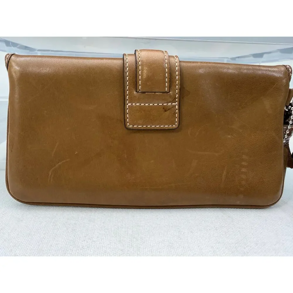 Coach Brown Leather Buckle Wristlet Clutch Wallet 7.5 x 4 Y2K Era